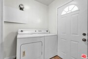 Photo - 419 N Van Ness Ave