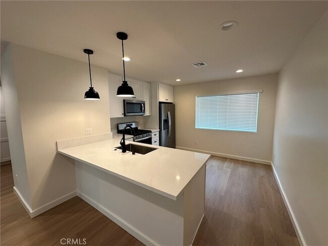 Photo - 901 N Orchard Dr