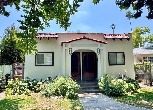 Photo - 707 El Centro St House