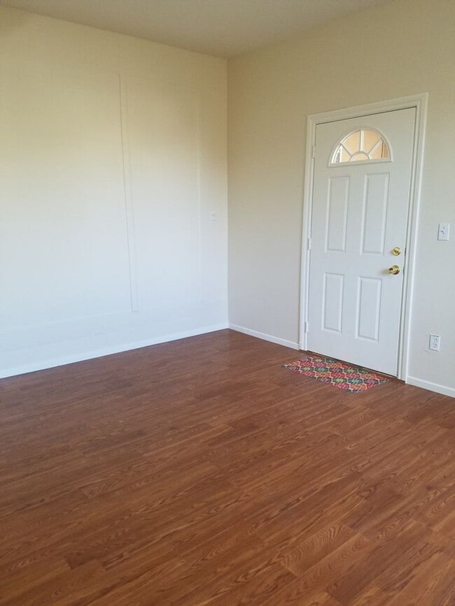 Photo - 11232 Fulmer Dr Unit Fulmer #B