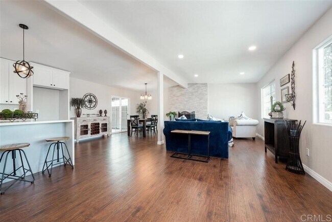 Photo - 4981 Dawne St