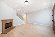 Photo - Three bedroom condo for lease in Arcadia