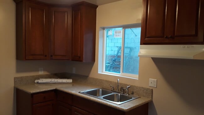 Photo - 5443 11th Ave