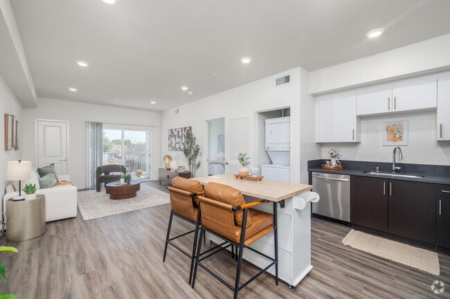 Interior Photo - Cloud Nine