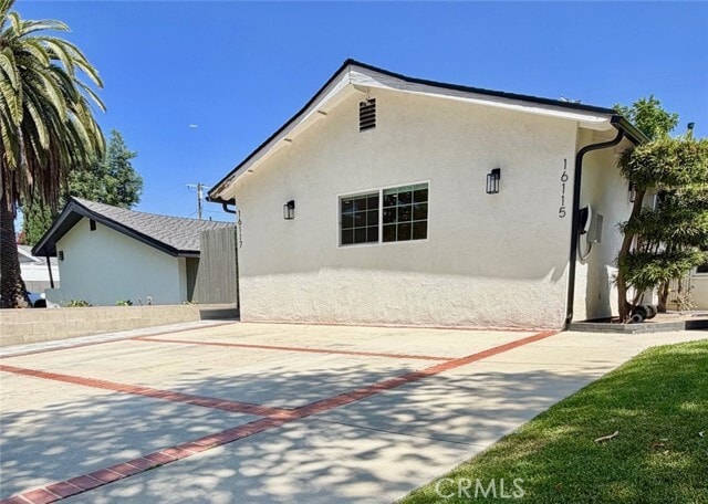 Building Photo - 16117 Harvest St