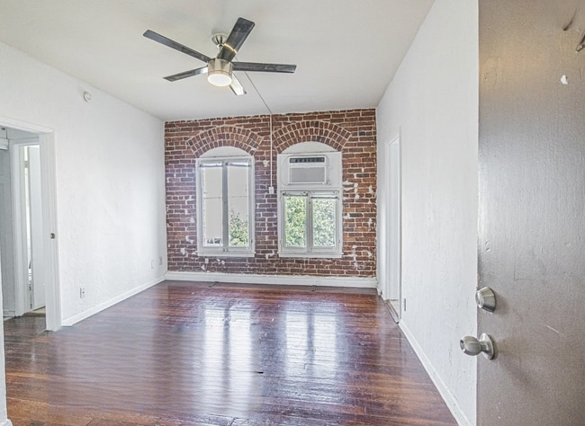 Photo - 1405 S Berendo St Unit 106