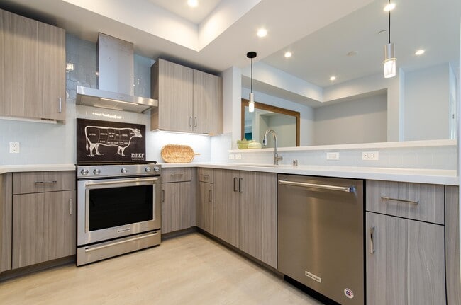 Photo - The Saturn 5955