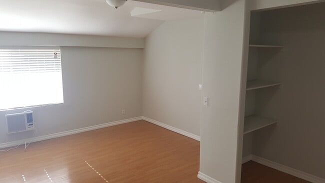 Photo - 711 Maltman Ave Unit 711 Maltman Ave