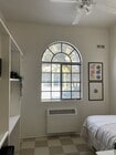 Deluxe Unit - Peachtree Inn - Fully furnished units! Apartments