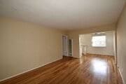 Photo - 1212 N Hollywood Way Apartment Unit B