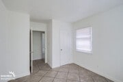 Photo - Charming 1Bdm 1Ba Apartment in the Heart o...