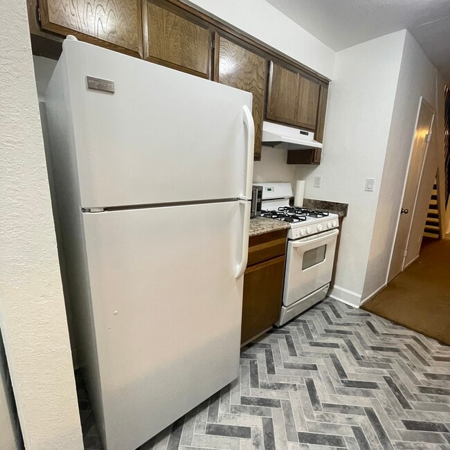 kitchen - 28817 Conejo View Dr Unit 28817 Conejo View Dr