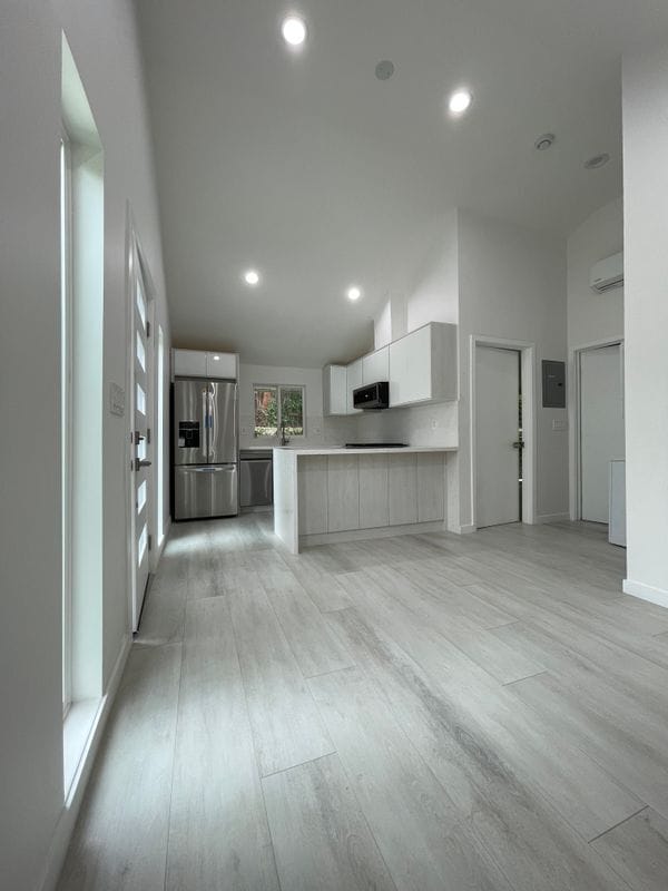 Photo - 7022 Semrad Rd