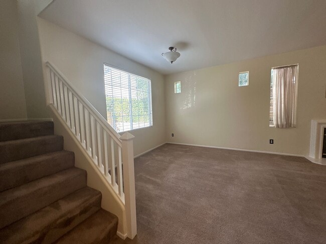 Photo - MAMA8 Unit MAMA8