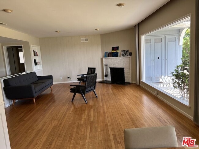 Photo - 5604 Chariton Ave