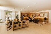 Photo - Santa Monica Collection - 501 Broadway