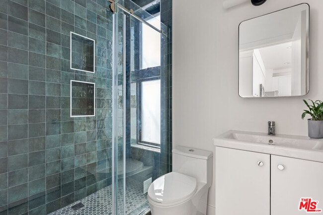 Photo - 4912 Monte Vista St