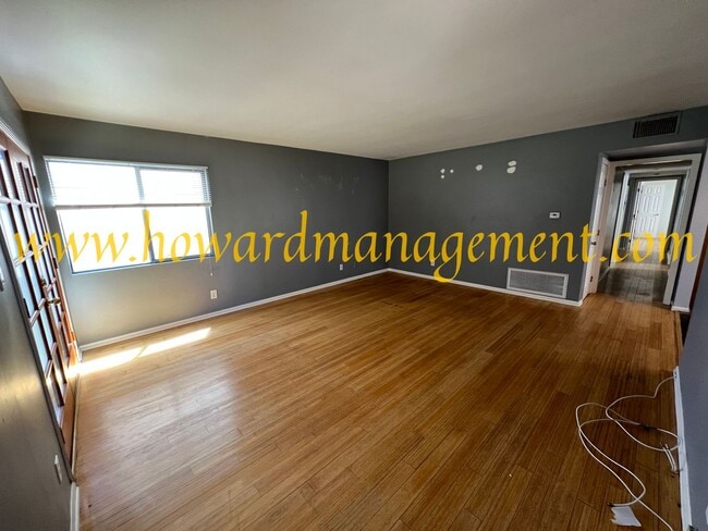 Photo - 02527AB Unit 2527