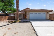 Photo - 16460 Ave Gracia