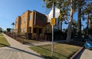 Corner Lot - 2863 S Sycamore Ave Apartments Unit 2863