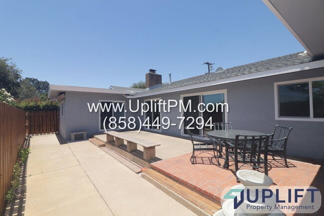 Photo - 1635 Yost Dr