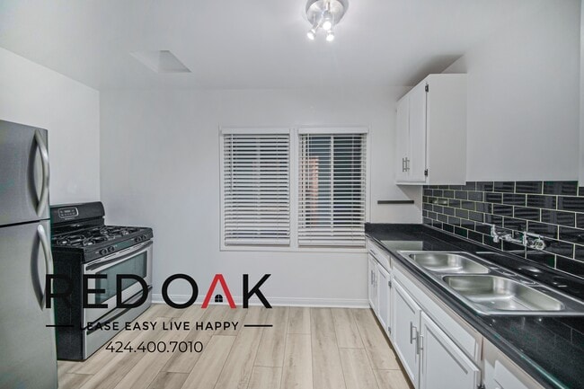 Photo - 417 W Los Feliz Rd Unit 31