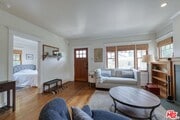 Photo - 933 Venezia Ave