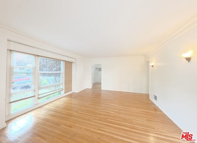 Photo - 442 Kelton Ave Unit 442