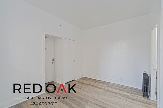 Photo - 2505 W 6th St Unit 107