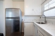Photo - *OPEN HOUSE: 5/31 3-4PM*  Bright 2 BR in P... Unit 2073