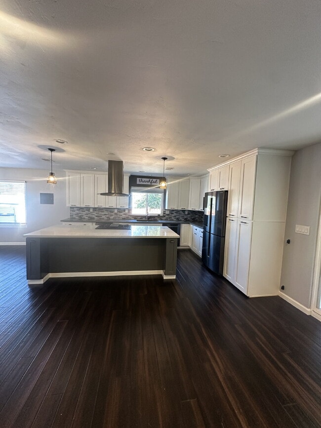 Photo - $5,250 - 4 Bed / 3 Bath Remodeled House in El Cajon