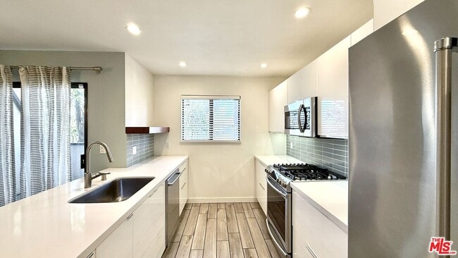 Photo - 1802 20th St Unit B