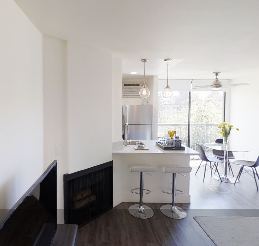 3D Tour - Kingsley Tower Apartments