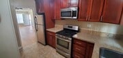Kitchen - 1117 Shenandoah St Apartment Unit 6
