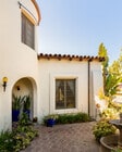 courtyard - 4918 Angeles Vista Blvd House