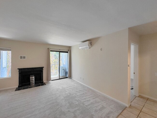 Photo - SD: Comfortable 2BD/2BA Condo in Golden Hill with A/C, Reserved Parking & In-Unit Laundry Unit 50