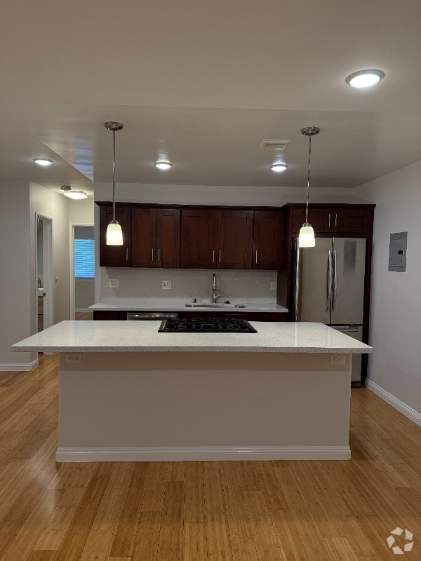 Building Photo - 4415 Inglewood Blvd Unit 6 Rental
