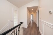 Photo - 328 W 7th St