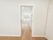 Photo - 15550 Vanowen St Unit 5