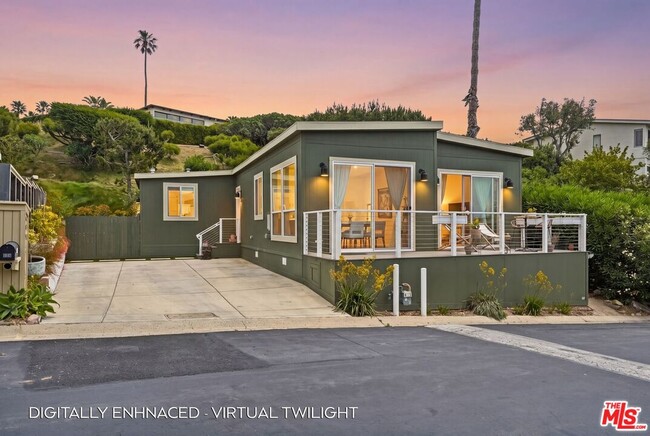 Photo - 29500 Heathercliff Rd