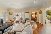 Photo - 233 S Swall Dr House