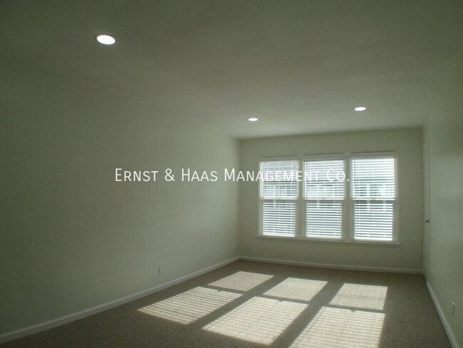 Photo - 4541 N Banner Dr Unit #03