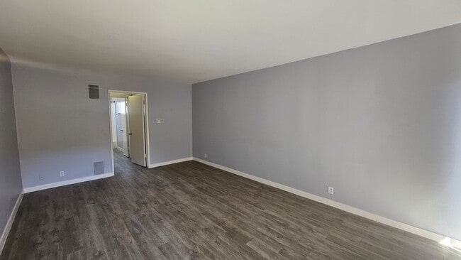 Photo - 545 Hayworth Ave Unit 207