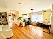 Smaller family room - 1136 8th St House
