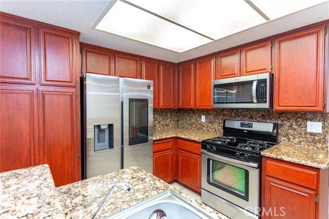 Photo - 1653 Toyon Pl