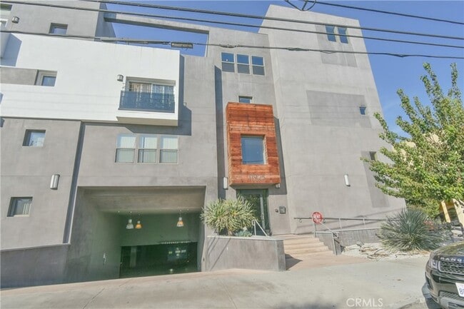 Photo - 11925 Kling St Condo Unit 104