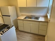 Photo - 1730 E. 7th St. #17