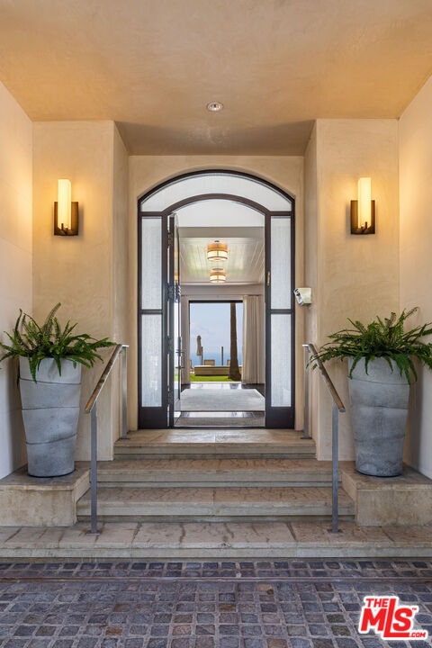 Photo - 22368 Pacific Coast Hwy