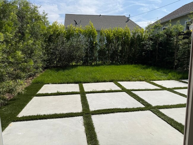 Photo - 13529 S Raymond Ave