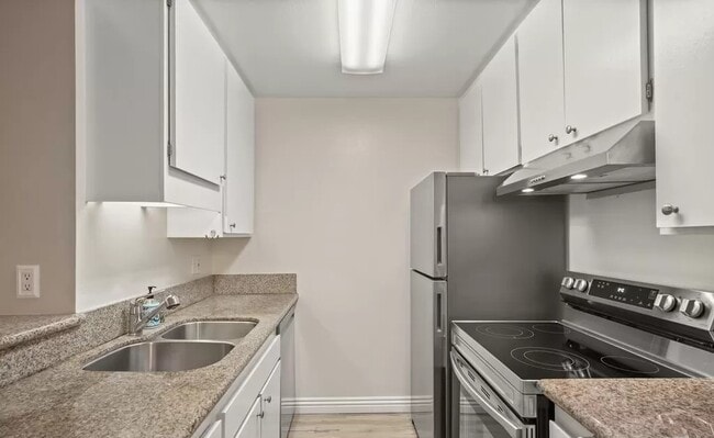 Photo - 7740 Redlands St Unit M